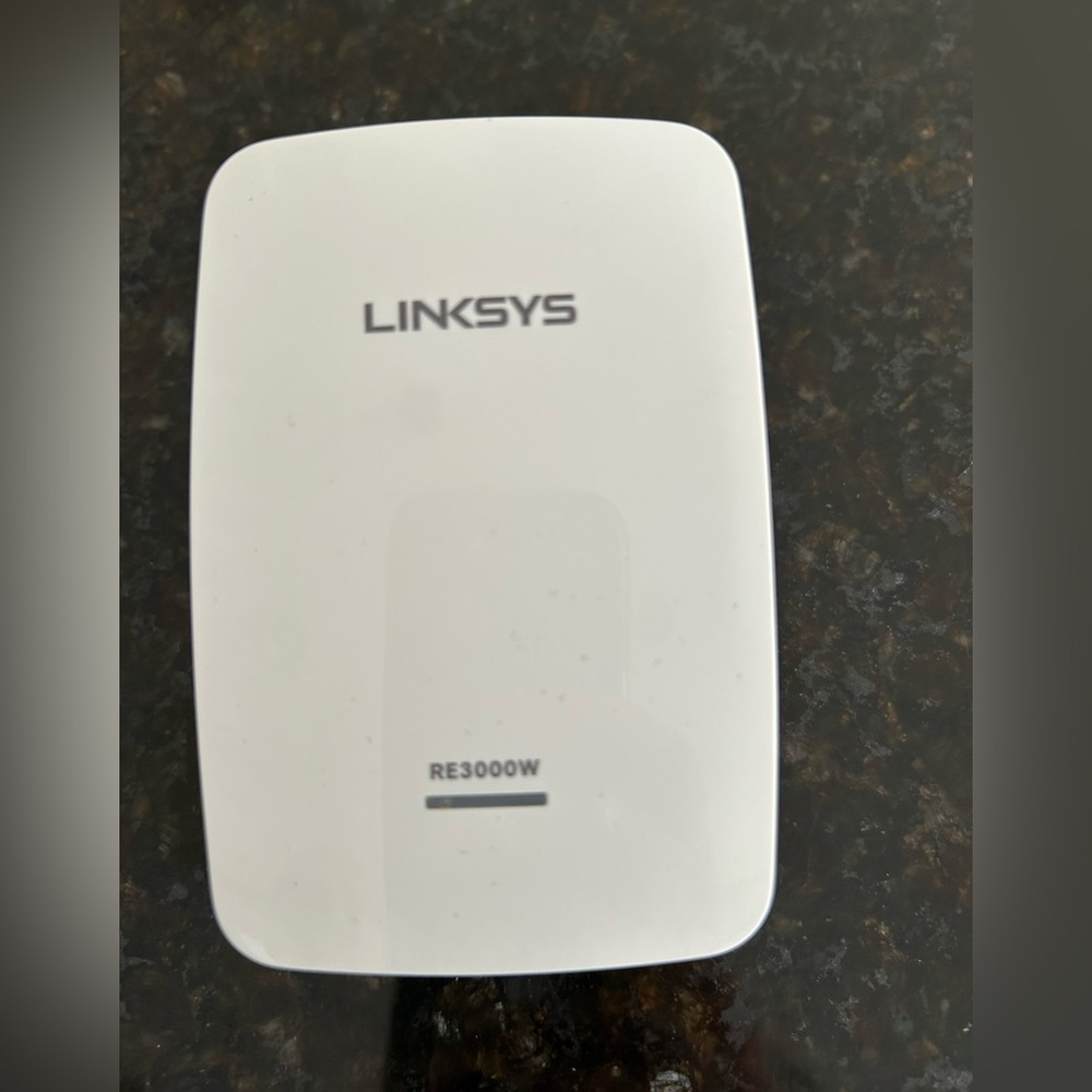 WiFi Range Extender White - Picture 2 of 2